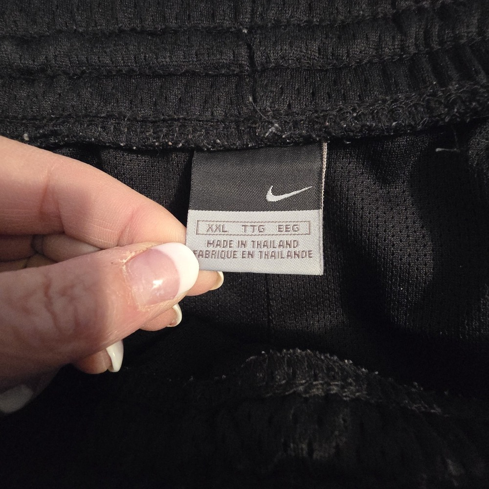 Vintage Nike Basketball Shorts Men's XXL Black Elastic Waist Drawstring Pockets - Picture 6 of 15